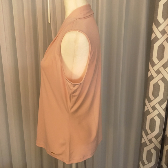 NWT Calvin Klein Pleated V-Neck Suit Shell, size L - Picture 5 of 8